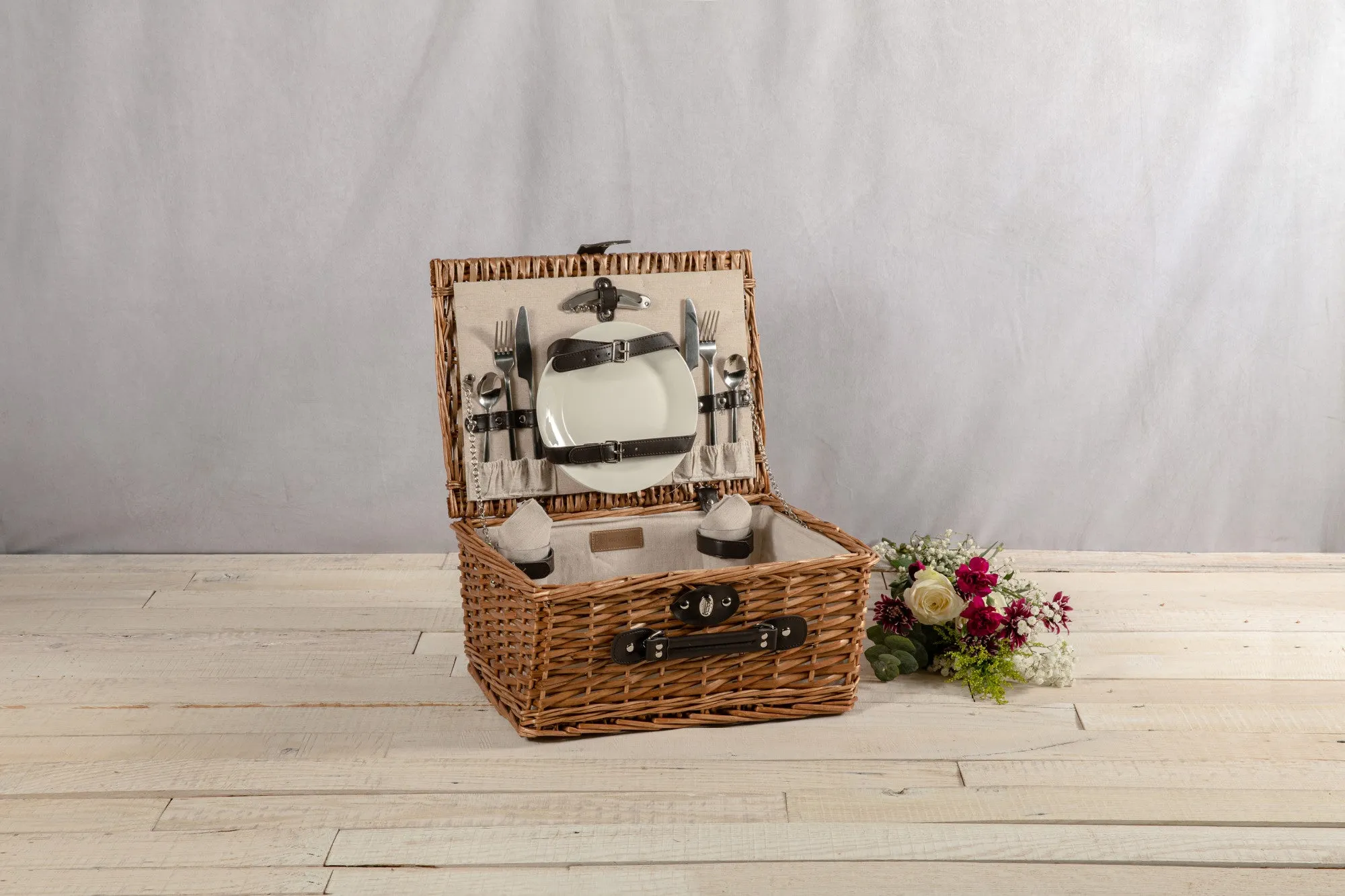 Seattle Mariners - Classic Picnic Basket